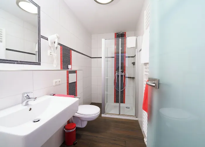 Schwarzer Adler Mini-hôtel 3*